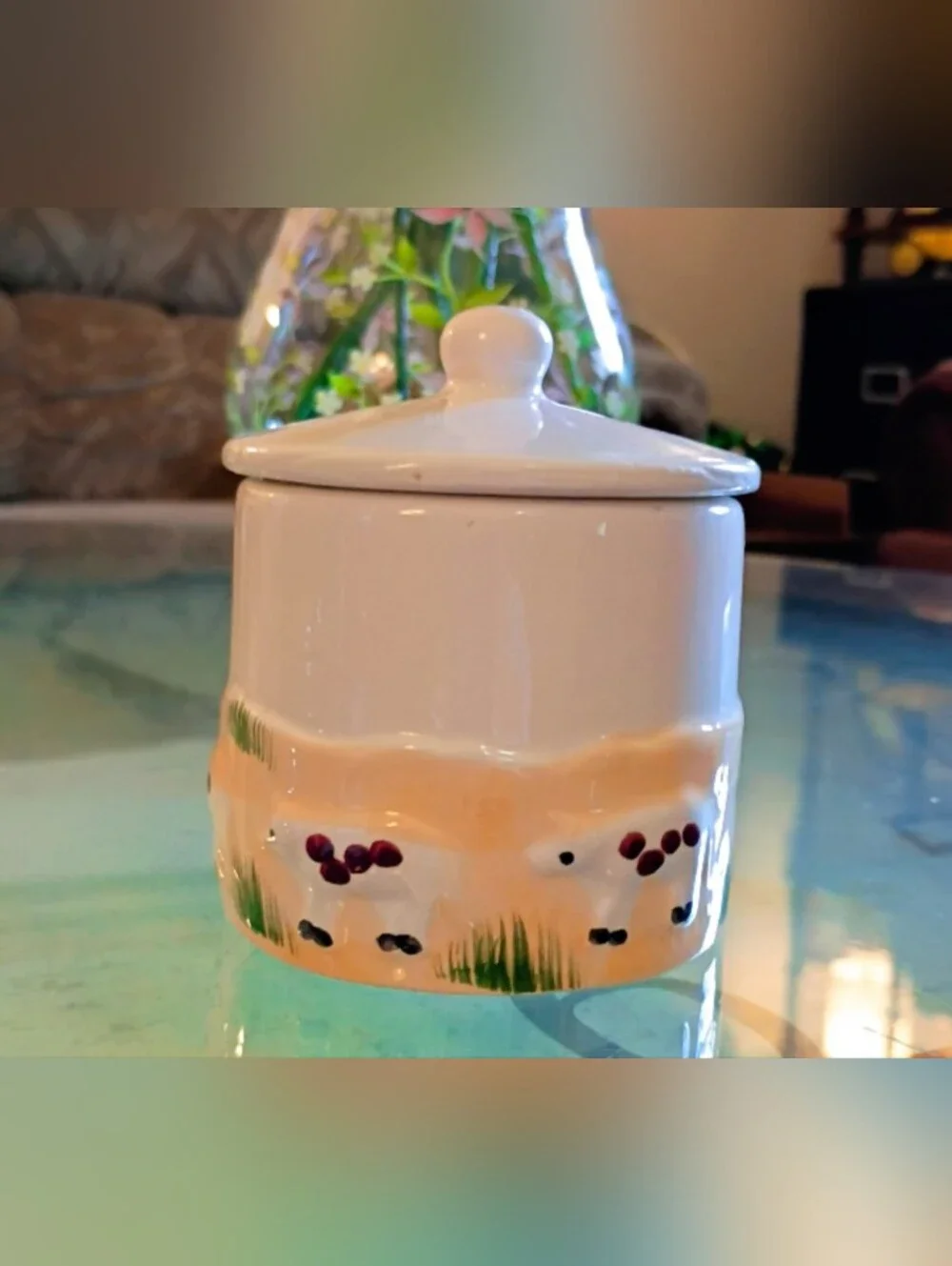 Vintage Ceramic Farmhouse w/Cows Creamer and Sugar Bowl Set